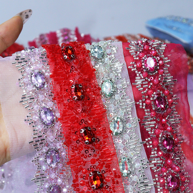 Plastic Beaded Rhinestone Trim for Sewing Clothes Exporter