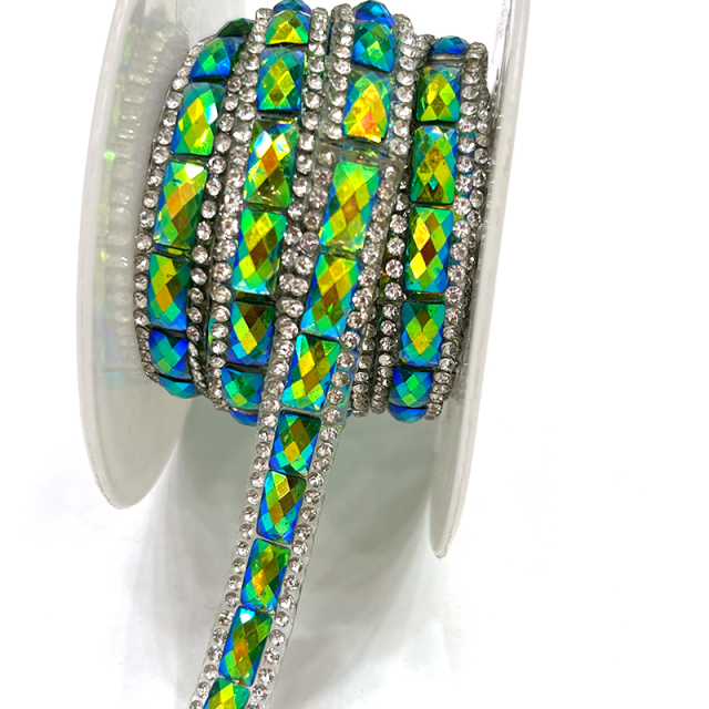 Luxury Rhinestone Applique Trim Iron On Apparel Exporter