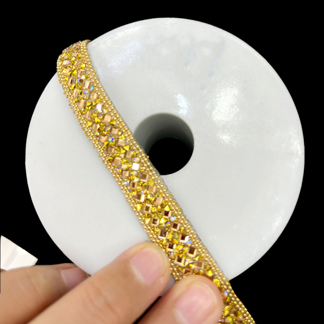 Luxury Gold Beaded Diamond Chain Trim for Clothing Supplier
