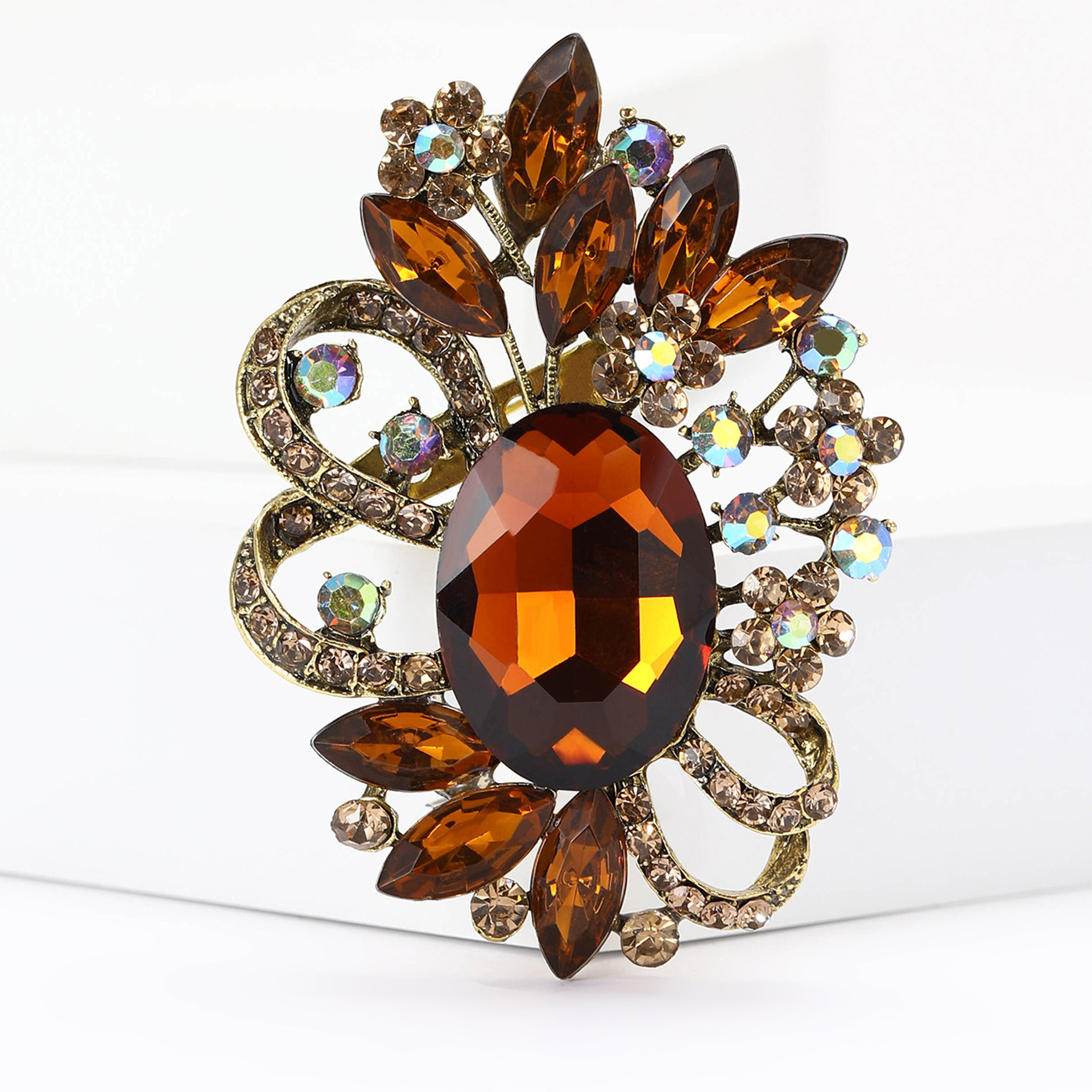 Luxury Rhinestone Brooch Pin for Coat Dress Decor Custom