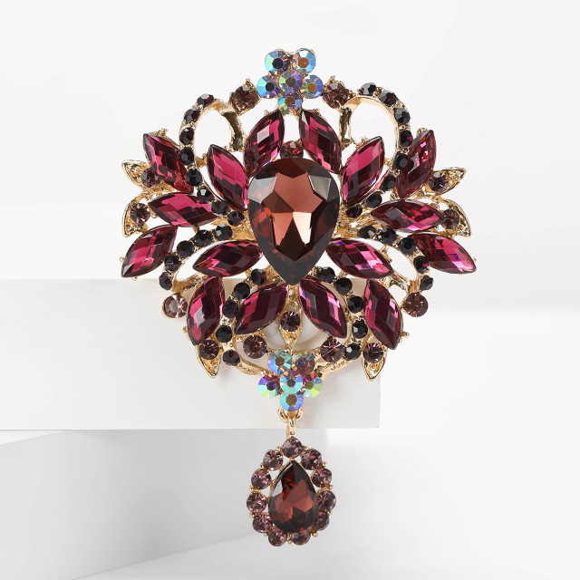 Elegant Diamond Rhinestone Brooch with Pendant for Dress Factory