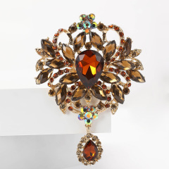 Elegant Diamond Rhinestone Brooch with Pendant for Dress Factory