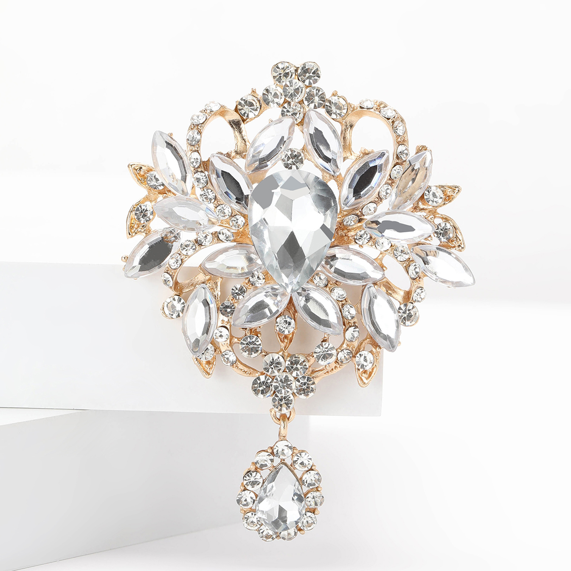 Elegant Diamond Rhinestone Brooch with Pendant for Dress Factory