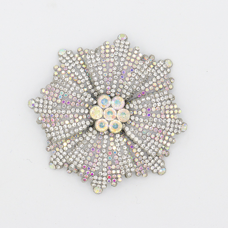 Small 3D Round Crystal Flower Appliques Factory