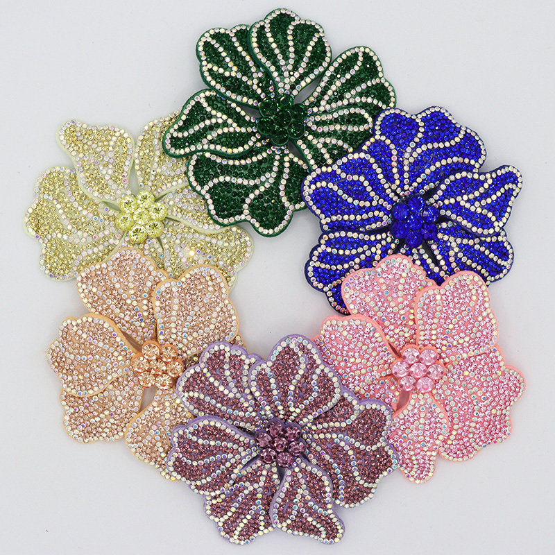 8*7.6cm 3D Bedazzled Flower Appliques for Clothes Supplier