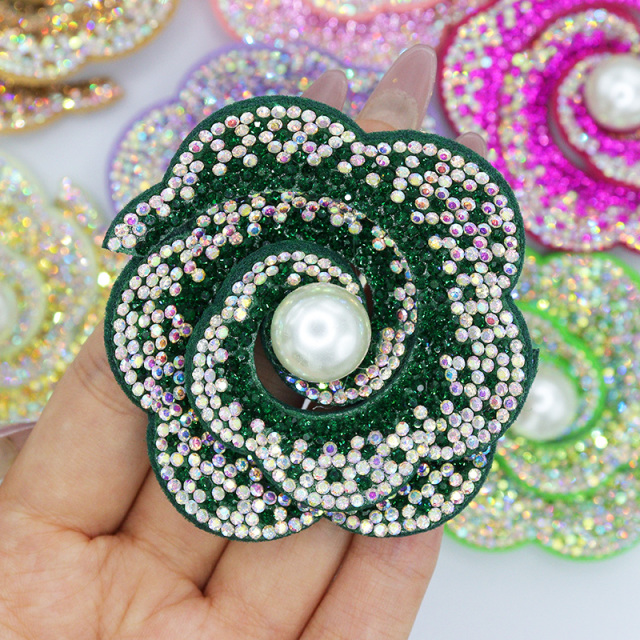 Elegant Pearl Beaded Floral Applique for Clothing Factory