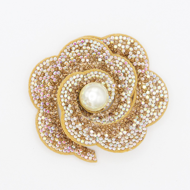 Elegant Pearl Beaded Floral Applique for Clothing Factory
