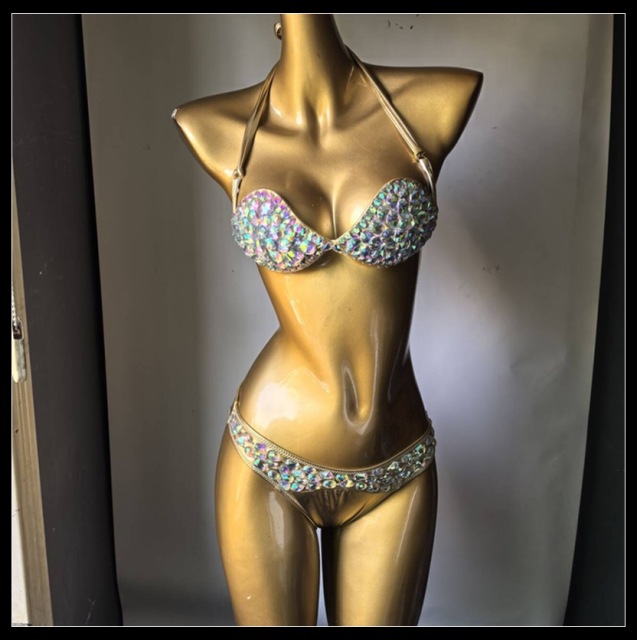 Diamond Halter Bikini Brazilian Samba Dance Costumes Exporter