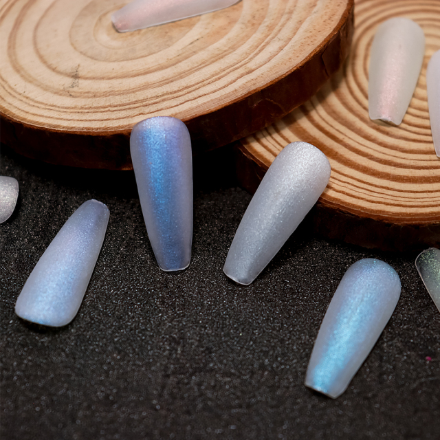 shiny luminous chamelon gel