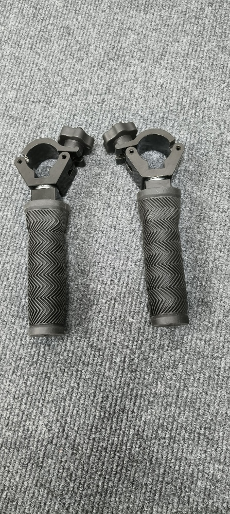 Factual Pushing handles one pair used on CROWNYING,CROWNYING-SE and all 32mm pole camera carts