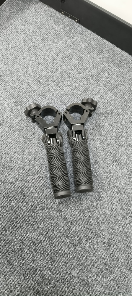 Factual Pushing handles one pair used on CROWNYING,CROWNYING-SE and all 32mm pole camera carts