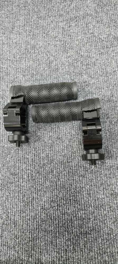 Factual Pushing handles one pair used on CROWNYING,CROWNYING-SE and all 32mm pole camera carts