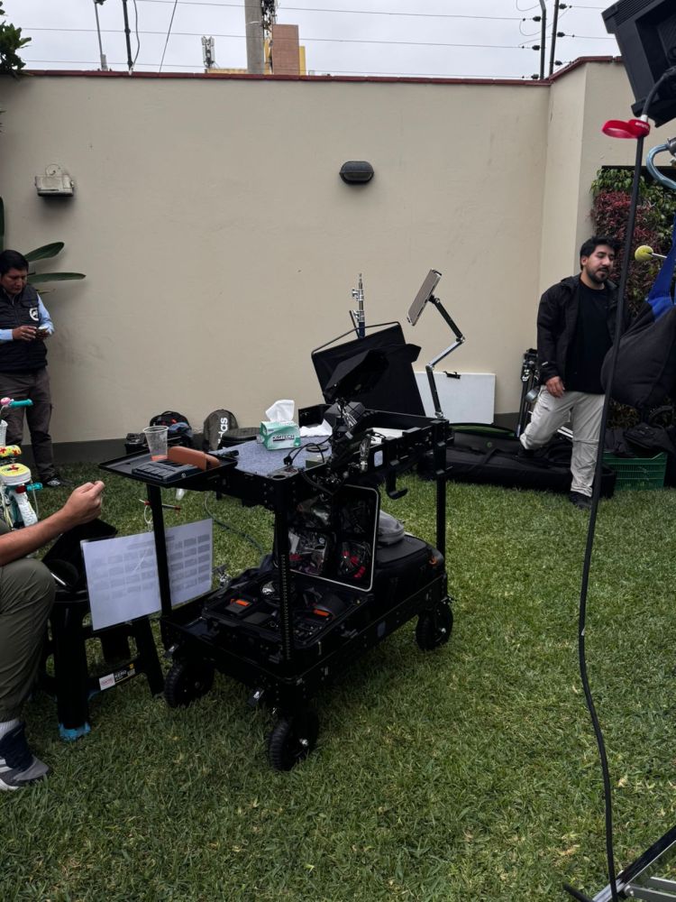 Ready Stock！！SIRAN CROWNYING-SE 36'' 200KG payload compact collapsible lightweight portable quick-release cine video production camera cart with 8 inches wheels