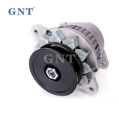 High quality 24V 35A Alternator for KOMATSU 4D95 Engine 0-33000-5540, 0-33000-5710, 0-33000-6240, 600-821-3840