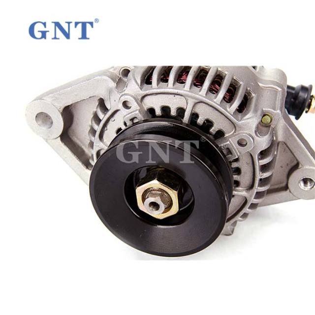 12V 45A High quality Alternator for TOYOTA 5FD FORKLIFT HITACHI EX55 V1512 Engine 1213201ND2, 1213201NDSE, 1213201NDSE2, 12187N