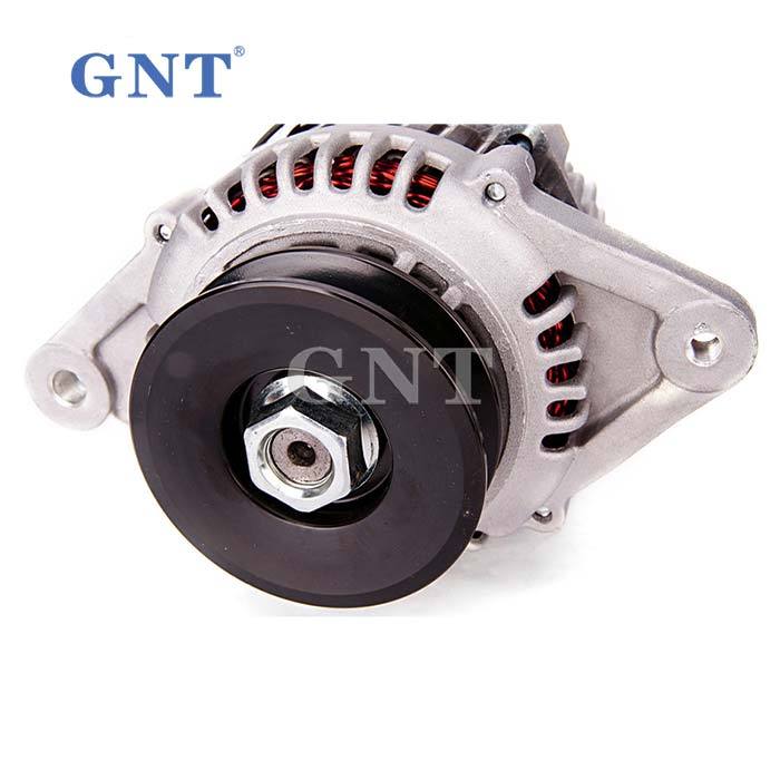 Wholesale 12V 60A High quality Alternator for DOOSAN DAEWOO DH60-7 4D94L YANMAR 4TNE102 4TNE106 ENGINE