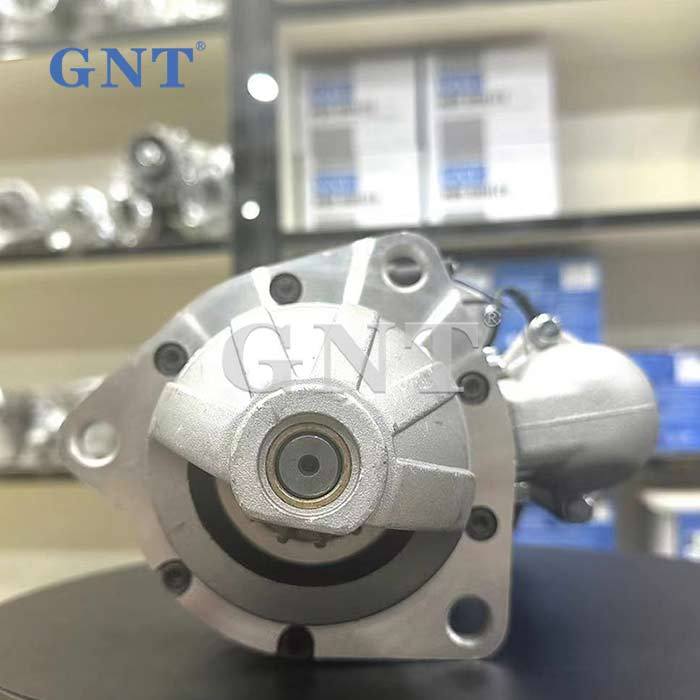 KOMATSU Starter Motor for 6D105 Engine 0-23000-3160, 0-23000-3170, 0-230-00-6340, 0-23000-6341, 0-23000-6510, 0-23000-6690