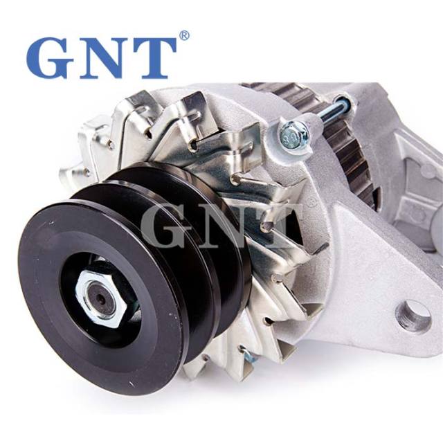 Alternator for ISUZU 6BD1 engine 0330001840 0330001870 0330002320 0330002321 0330002770 0330003700 0330003760 0330005090 0330006000 5812003820