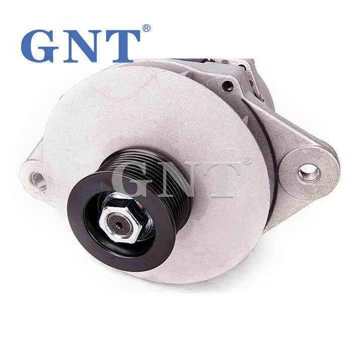 New 24V 70A Alternator for Hyundai R220-5 6BT5.9 Engine 3675174RX 3675226RX 3675242RX 6742015175 ALT1025 R6742015175 CH11087