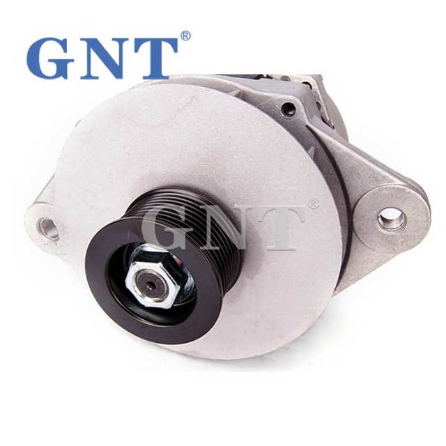 New 24V 70A Alternator for Hyundai R220-5 6BT5.9 Engine 3675174RX 3675226RX 3675242RX 6742015175 ALT1025 R6742015175 CH11087
