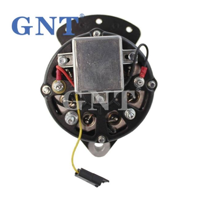 Alternator compatible with CT4-114 V1902 KUBOTA DIESEL 300035103 300035104 300035105 300039800 305000900 305000901