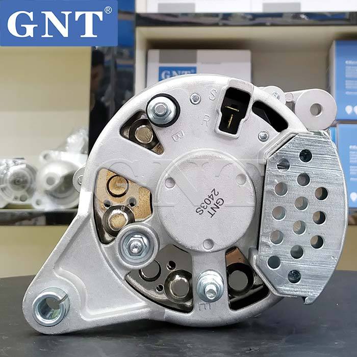 24V 35A Alternator compatible with KOMATSU 4D95 6D95 PC60-5 Engine 2310090068 2310090073 8EL730130001 LT140110B CAL50602AS ALK0172WA