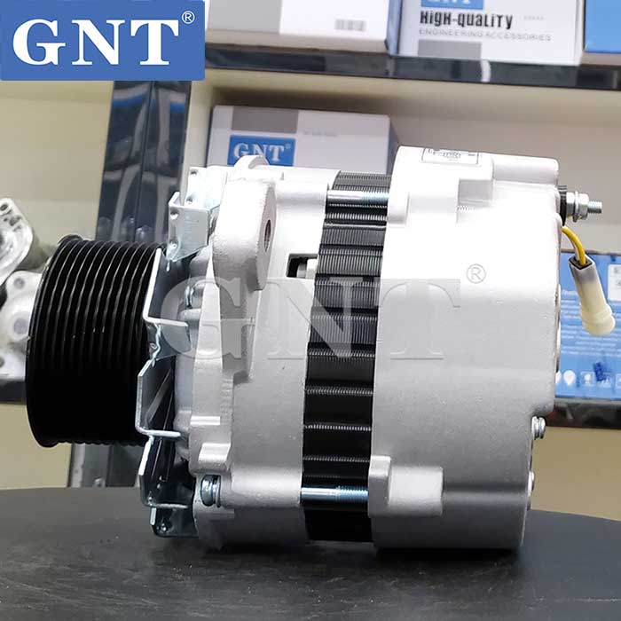 三菱ファイター6M60エンジン用 24Ｖ-80Aオルタネーター（新品エンジン外し 24V 80A Alternator compatible with MITSUBISHI 6M60 Engine