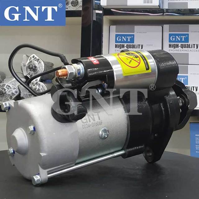 24V 10T Starter compatible with YUTONG ZK6852HG Engine 992135 C4930605 C4992135 C4992139 80323708, 80923708 11131846 AZF4237 IS1264