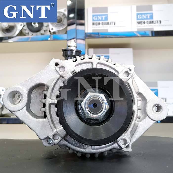 12V 60A Alternator compatible with KUBOTA V2607 V2304 Engine 112721 1012112490 1012112850 1012118770 1012118771