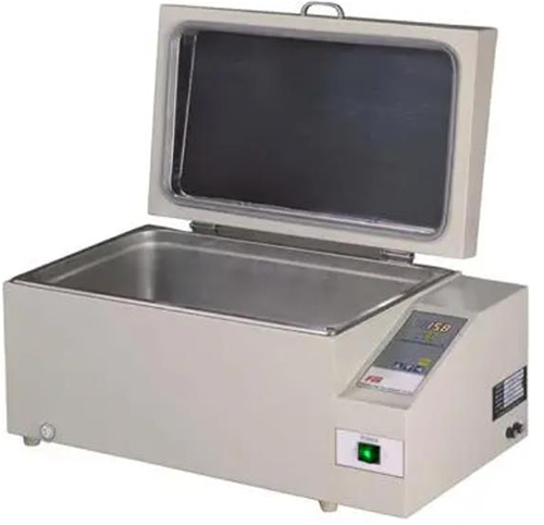 Constant temperature oil tank 1