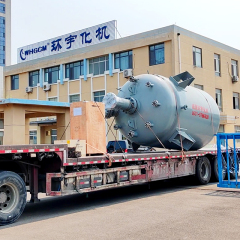 Промышленный реактор с рубашкой из нержавеющей стали S31603 объемом 15000 л с внутренним змеевиком