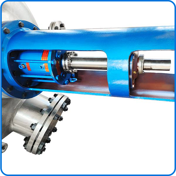 Photo of shaft sleeve and ports 
