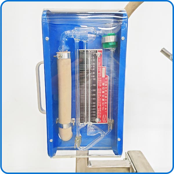 photo of Vacuum gauge