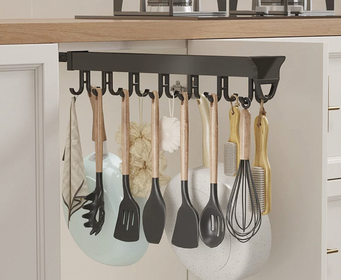 Multi functional pull-out hanger