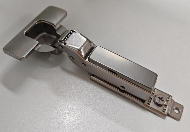35mm No Base Hinge