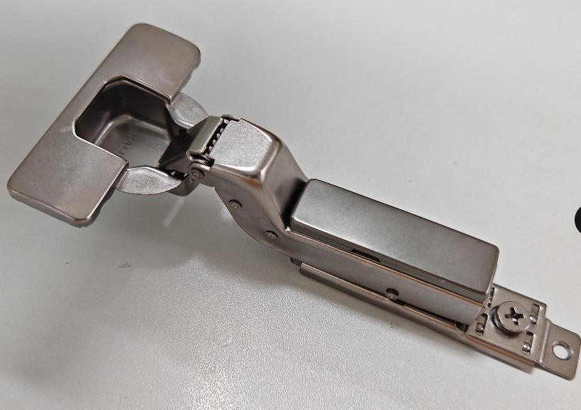 35mm No Base Hinge