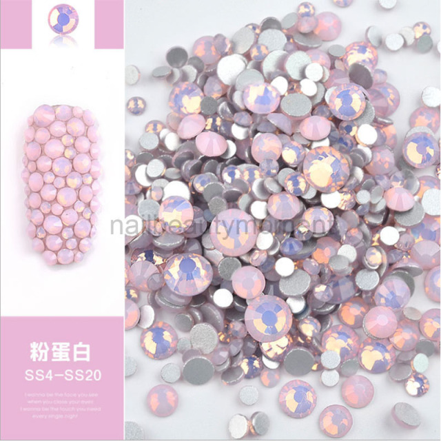 Nail Art Rhinestones Mix Sizes Crystal Decoration On Nails (D111)