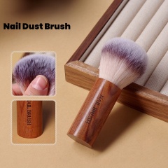Wholesale Nail Art Wooden Handle Dust Brush for Professional Salons Manicure Brushes (B015)