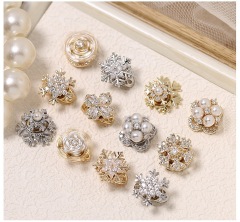 Rotating Snowflake & Lucky Charm 5D Nail Art Decorations – DIY & Salon Nail Design​ (D132)