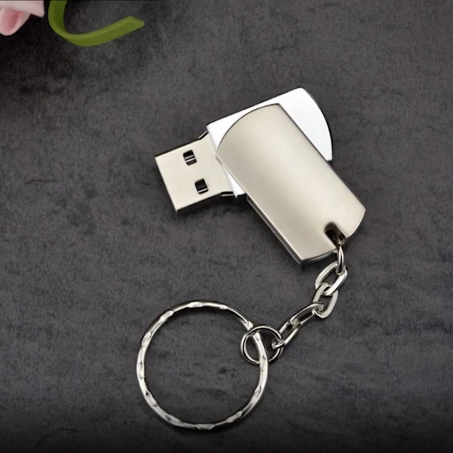 Rahonix 360° rotating metal USB drivesolid state drive