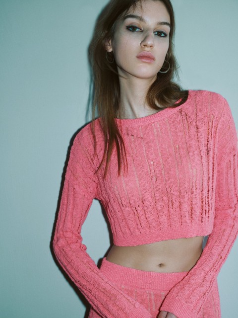 Women's textured knitwear