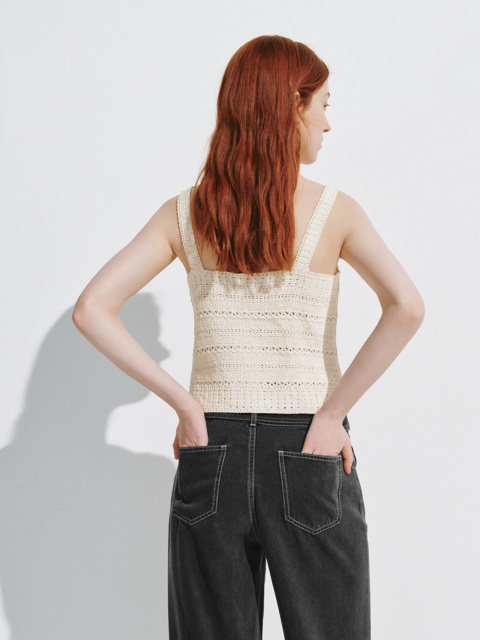 Women's knit vest