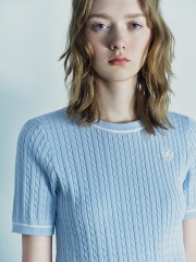 Women's embroidered knitwear