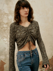 Women's pleated knitwear