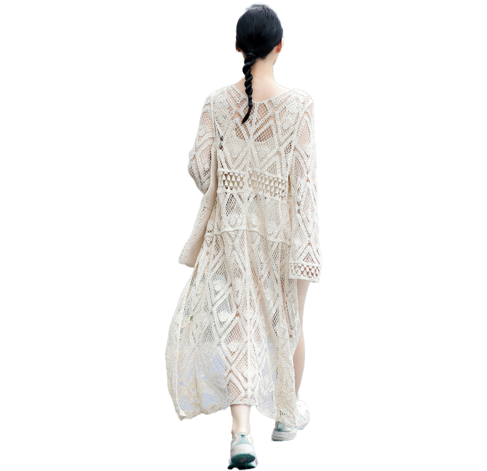 Summer women's knitted suit