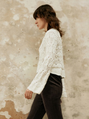 Elegant V-neck Design Textured Women's Knitwear