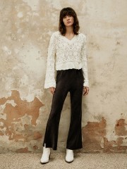 Elegant V-neck Design Textured Women's Knitwear