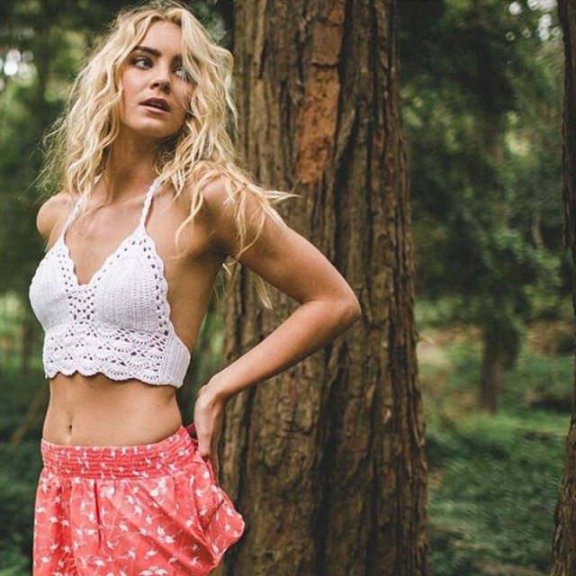 Hand Hook white knit bikini Wrap Breast women fashion vacation travel seaside spa two-piece swimsuit