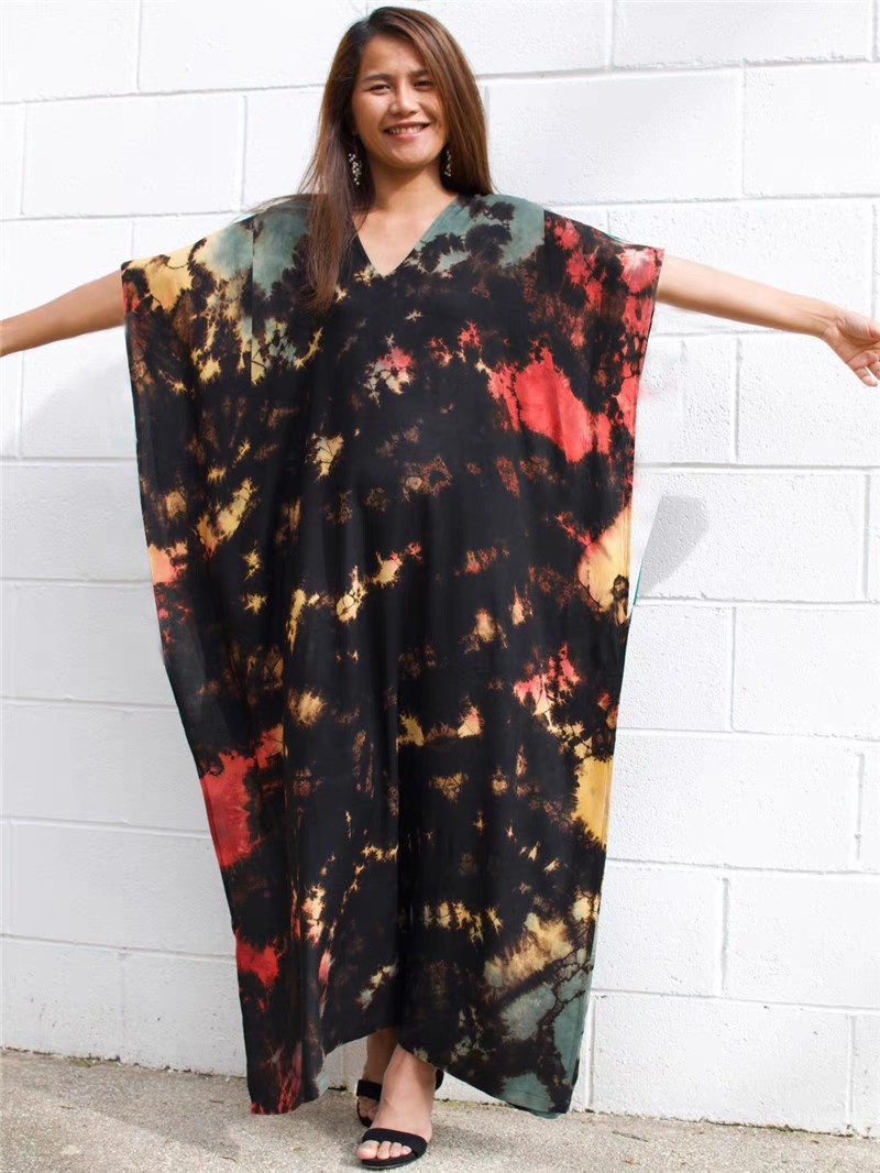 Bikini blouse Europe and the United States loose rayon printed swimsuit cover skirt gown holiday sunblock skirt beach blouse