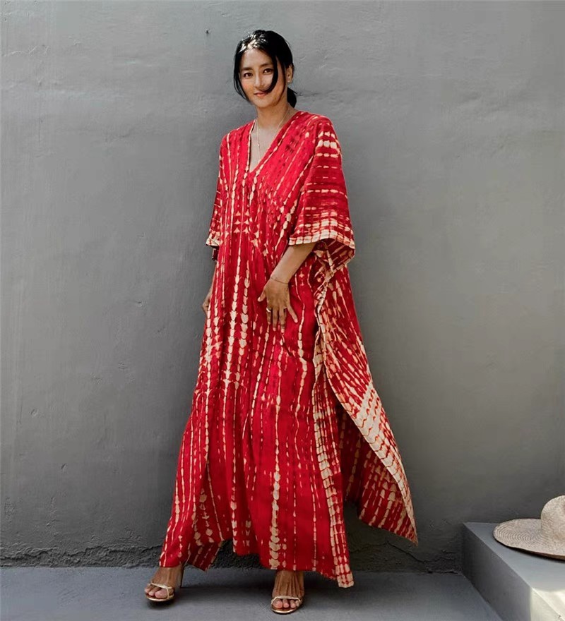 Bikini blouse Europe and the United States loose rayon printed swimsuit cover skirt gown holiday sunblock skirt beach blouse